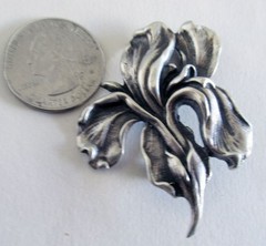 VINTAGE 3D STERLING IRIS FLOWER BROOCH, 2 INCHES, 10 GRAMS