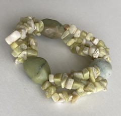 Vintage Tourmaline Quartz Stretch Bracelet 6.25in Green Chunky Boho 46.48g
