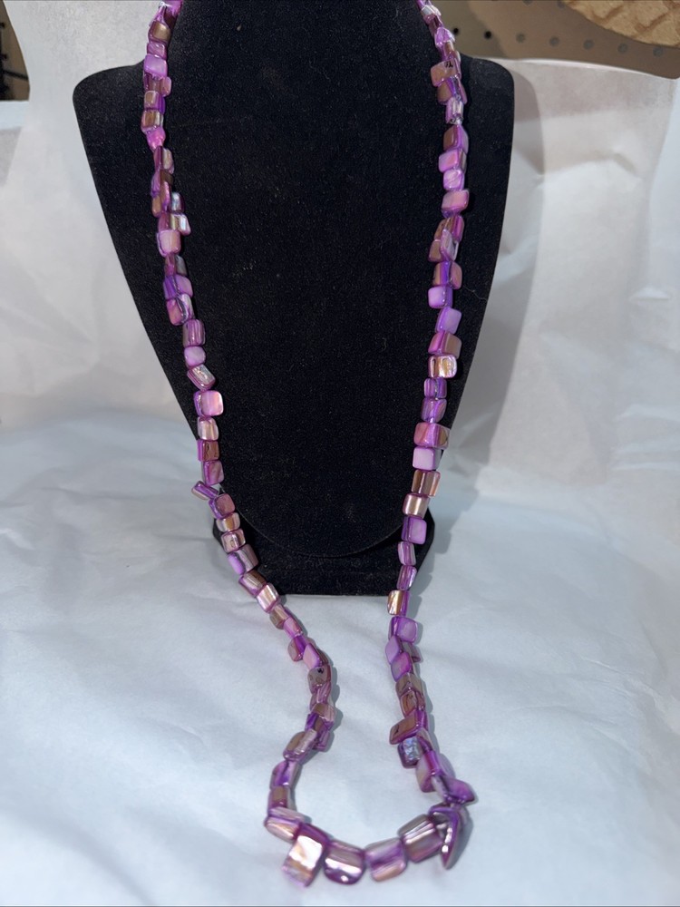 vintage Beautiful stone pendant necklace purples irregular stones 15″