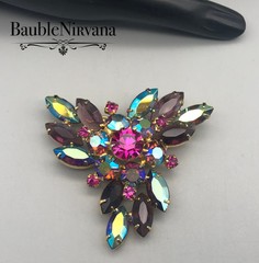 Vintage Juliana Prong Set Raspberry Purple Iridescent AB Triangle Brooch Pin