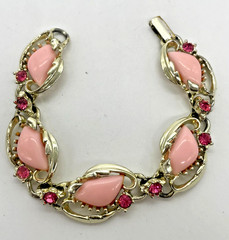 VTG Lipstick Pink thermoset Lucite Rhinestone Gold-tone 5-link bracelet MCM