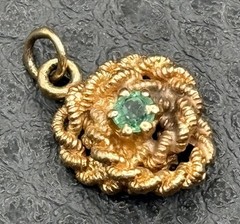 Victorian 14K Yellow Gold Love Knot Rope Texture Emerald Pendant Or Charm VTG