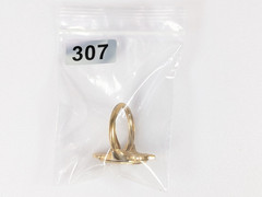 Avon Kensington Gold tone Rhinestone Ring Victorian Revival Size 6 Vtg 1976