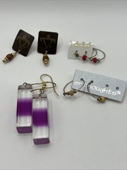 Lot of 7 Pairs VTG Costume Jewelry Earrings Estate Plastic, Glass, Metal