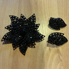 Black Filigree Vintage Flower Brooch Pin & Matching Clip-on Earrings Jewelry Set