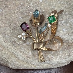 Vintage Rose Gold tone Flower Bouquet Swirl Blue Gemstone Pin Brooch 2.5” purple