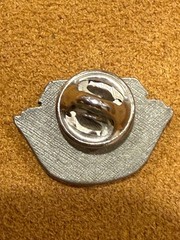 VTG Noah’s Ark Pewter Floating House Boat Silver-Tone Metal Alloy Lapel Pin 7320