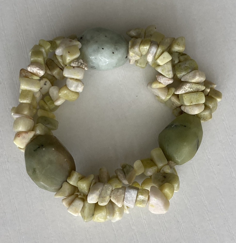 Vintage Tourmaline Quartz Stretch Bracelet 6.25in Green Chunky Boho 46.48g