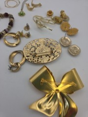 Vintage Gold Tone Costume Jewelry Lot Mixed Materials Wearable Hoops Enamel…