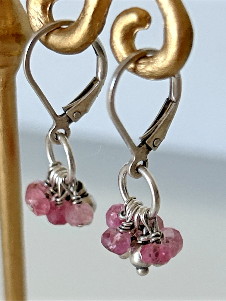 Vintage Sterling Silver 2.4g Tiny Balls Faceted Quartz Cluster Dangle Earrings