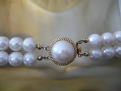 SIGNED E. PEARL 2 ROWS FAUX PEARLS & GOLD TONE BEADS 7”L COLLAR NECKLACE #32/5