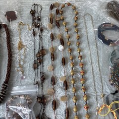 Huge Vintage Costume Jewelry Lot. $900+ Retail. Too For Pictures-107 Pieces