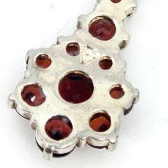 Vintage Bohemian Style Garnet Red Stone Cluster Pendant Charm 20mm