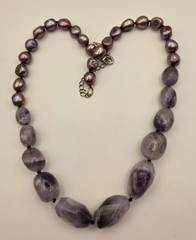 Coldwater Creek Amethyst and Lavender freshwater pearl necklace 20″ long.