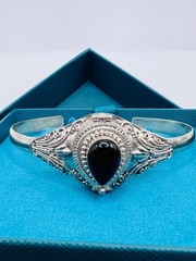 Vintage 925 Silver Poison Pillbox-Locket Bracelet Cuff Tear Shaped Black Onyx
