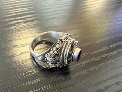 Vintage 925 Sterling Silver & Blue Sapphire Poison Pill Box Locket Ring Size 8.5