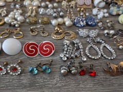 Estate Mixed Lot Costume Jewelry Earrings 77pr Clip On Screwback