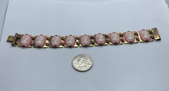 Vintage Retro Era Molded Pink & White Lucite Cameo Plaque Tennis Bracelet 6 3/4”