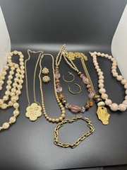 Vintage Estate Jewelry Lot Necklaces Earrings Bracelet Beaded Gold Tone