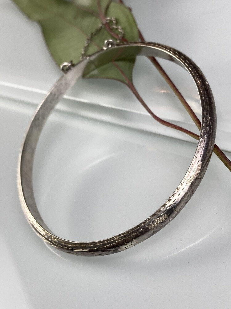 Vtg Sterling 925 Solid Silver Hinged Bangle 6.75″ Bracelet 5.2mm Signed TOB 6.8g