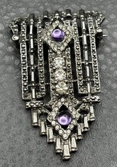Vintage Art Deco Style Silver Tone Brooch Purple Amethyst Rhinestone Pin