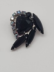 Julianna D E Book Piece Heart Flower Brooch Rhinestone Aurora Borealis Earring