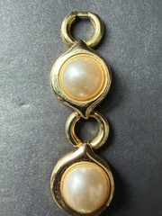 Vintage Faux Pearl Station Bracelet Gold Tone Link Classic Capsule 7” Career