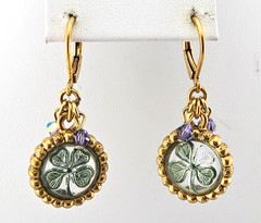 Kirks Folly Vintage 4-Leaf Clover Earrings Round Leverback Goldtone