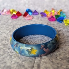 Blue Bangle Bracelet w Yellow Lavender and Silver Vintage Plastic Jewelry