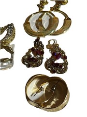 vintage pierced earring lot used Estate 30 Pairs Wearable Goldtone