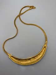 Vintage Lady Remington Green Faux Malachite Enamel Necklace Gold Tone Herringbon