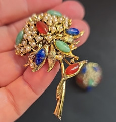 Vintage Hollycraft Brooch Earrings Set Fruit Salad Glass Pearl Gold Tone