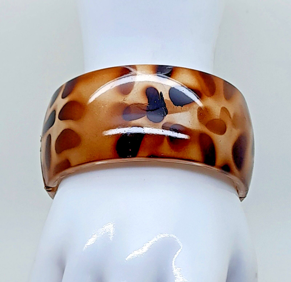 B001 Thick Leopard Animal Print Acrylic Cuff 1.35″ Wide fashion jewelry Bracelet