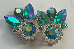Lot of 2 Vintage Peacock Blue & Emerald Green Rhinestone AB Brooch Earrings