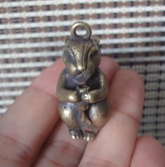 Vintage Brass Zodiac Rabbit Mini Figurine Pendant Solid Copper Bags Ornament