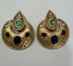 Vintage Lot Of 5 Chunky Clip On Earrings Liz Claiborne , Dubin and 3 Unsigned