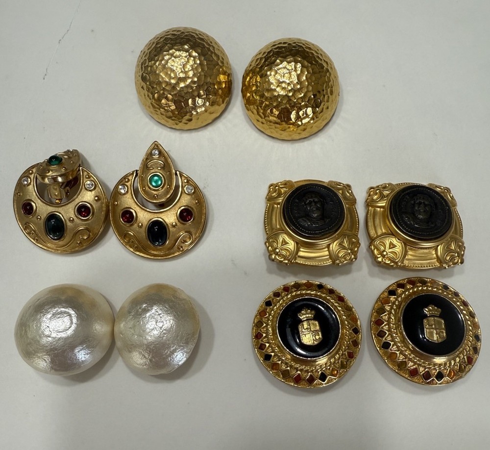 Vintage Lot Of 5 Chunky Clip On Earrings Liz Claiborne , Dubin and 3 Unsigned