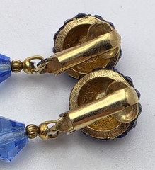 Blue And Black Faceted Glass Teardrop Earrings Gold Tone 3.5 In Dangle Clip-On