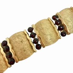 Vtg Trifari Brushed Gold Tone Panel Bracelet Faux Garnet Color Stones 1955–1969