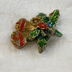 Vintage Christmas Pin Brooch Gold Tone Green Red Enamel Holly Bells Bow