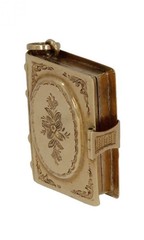 ANTIQUE 14K Gold Photo Locket Pendant Engraved Floral Estate Charm 4g