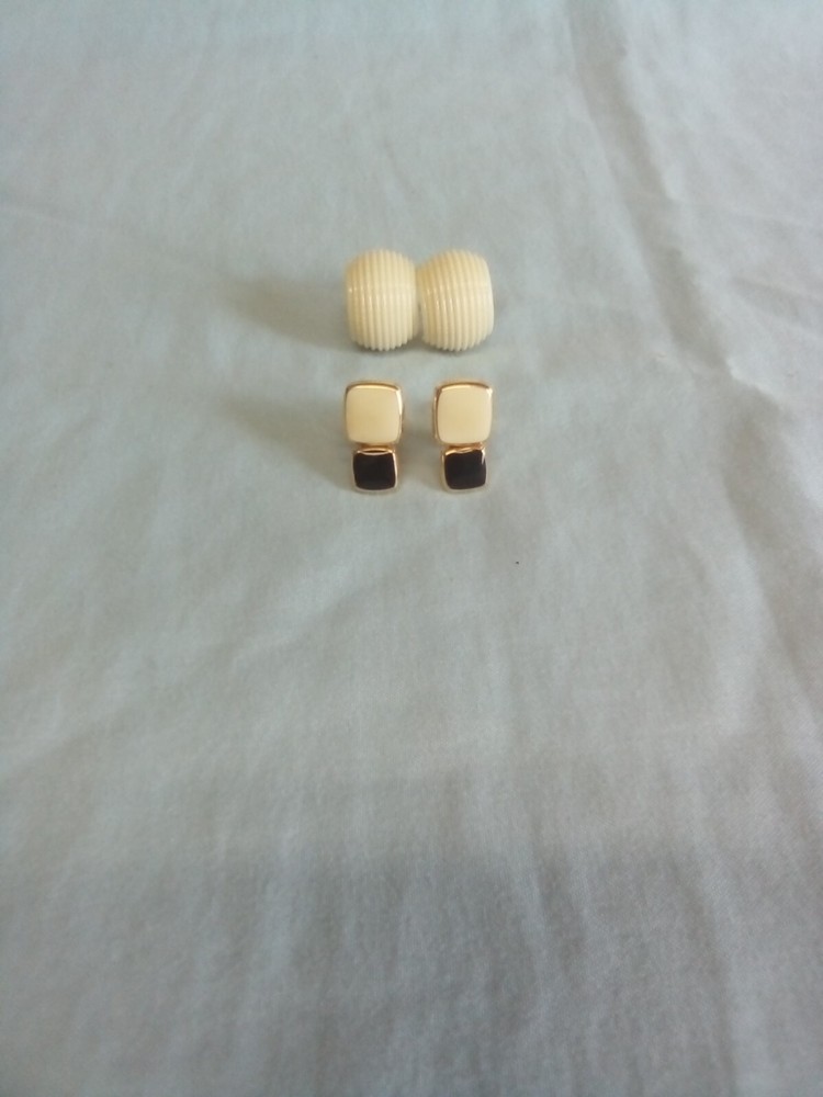 UNISEX Vintage Assorted MONET CLIP ON Earrings With PUSH BACK Earring LOT