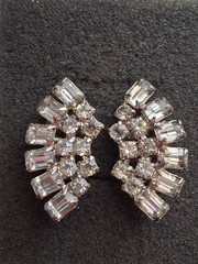 Baguette & round rhinestone glamorous climber clip on earrings, vintage…