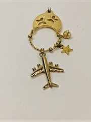 Vintage MONET Charm Holder Gold Tone Pendant w/ Air Plane Charm Retro 70’s 80’s