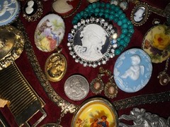 Huge Estate Heirloom Cameo Vtg Mod Romantic Jewelry Lot Brooch Locket Flowers