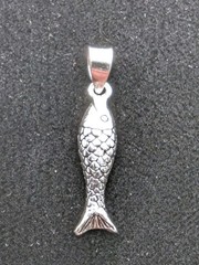 925 Sterling Silver Fish Pendant / Charm. Weighs 1.1 Grams. 1.13″ Long.