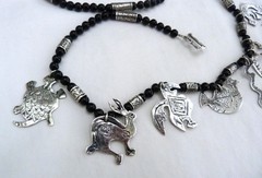 28″ LONG SOUTHWESTERN STERLING SILVER TURTLE BIRD RABBIT ONYX BEAD NECKLACE