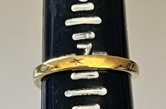 LADY REMINGTON MARQUIS CUT CRYSTAL GOLD TONE VINTAGE RING SZ 7