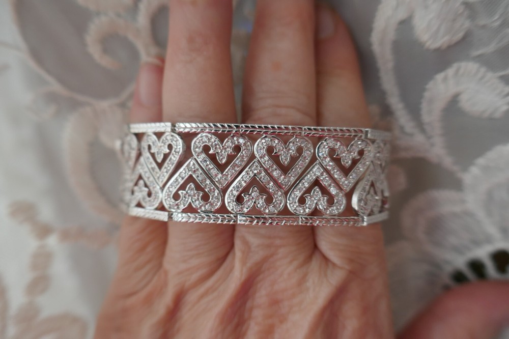 VTG Sterling Silver 21mm Wide 7″ Long Bracelet Pave’ Hearts w Clear CZs