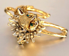 Vintage Fierce Green Eyed Lion Cat Brooch Pin Mane w/Rhinestones G.T. ~Unbranded